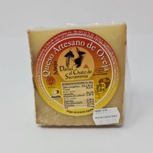 Queso añejo de Sacramenia. Cuña