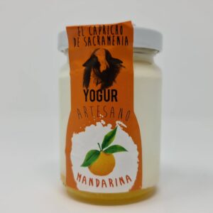 Yogur de leche de oveja y mandarina